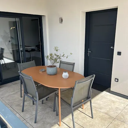 דירה T4 Cosy Vue Montagne Le Balcon De